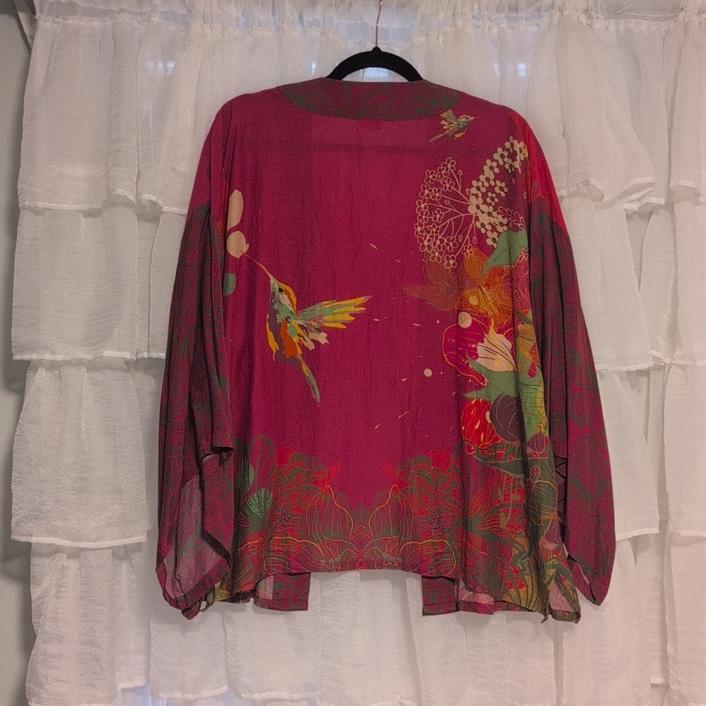 Powder Raspberry Colorway Hummingbirs Kimono - Picture 6 of 6